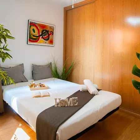 High-end Luxury Flat With Free Parking - *